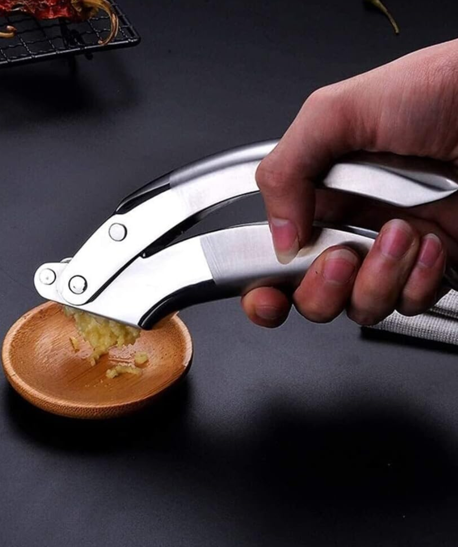304 Stainless Steel Garlic Press & Peeler Set – Easy Squeeze Garlic Crusher - Image 3